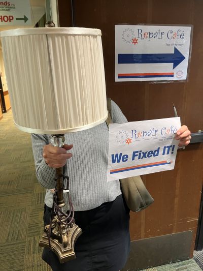 Saratoga Repair Cafe repaired lamp